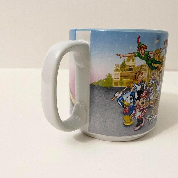 Vintage 1996 25th Anniversary Walt Disney World Remember the Magic Mug - Picture 6 of 16
